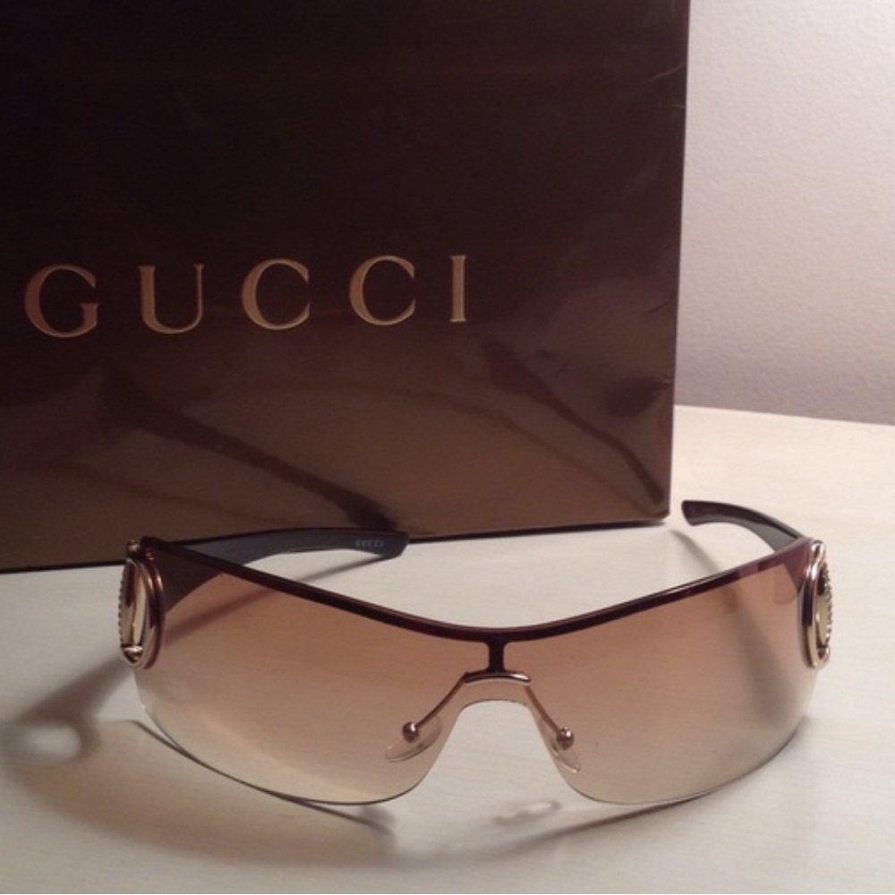 Gucci sunglasses